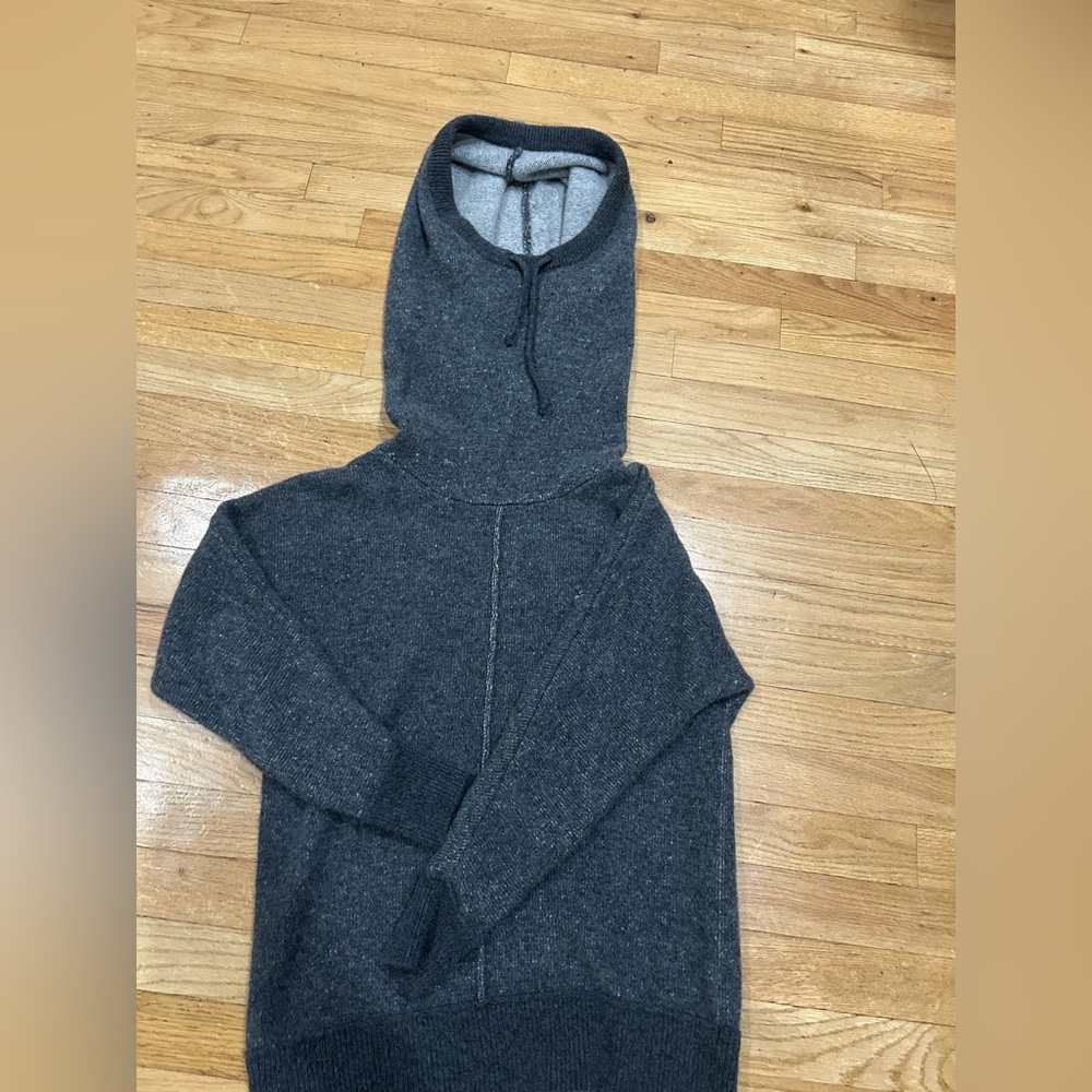 Orvis Heather Gray cashmere hoodie sweater
